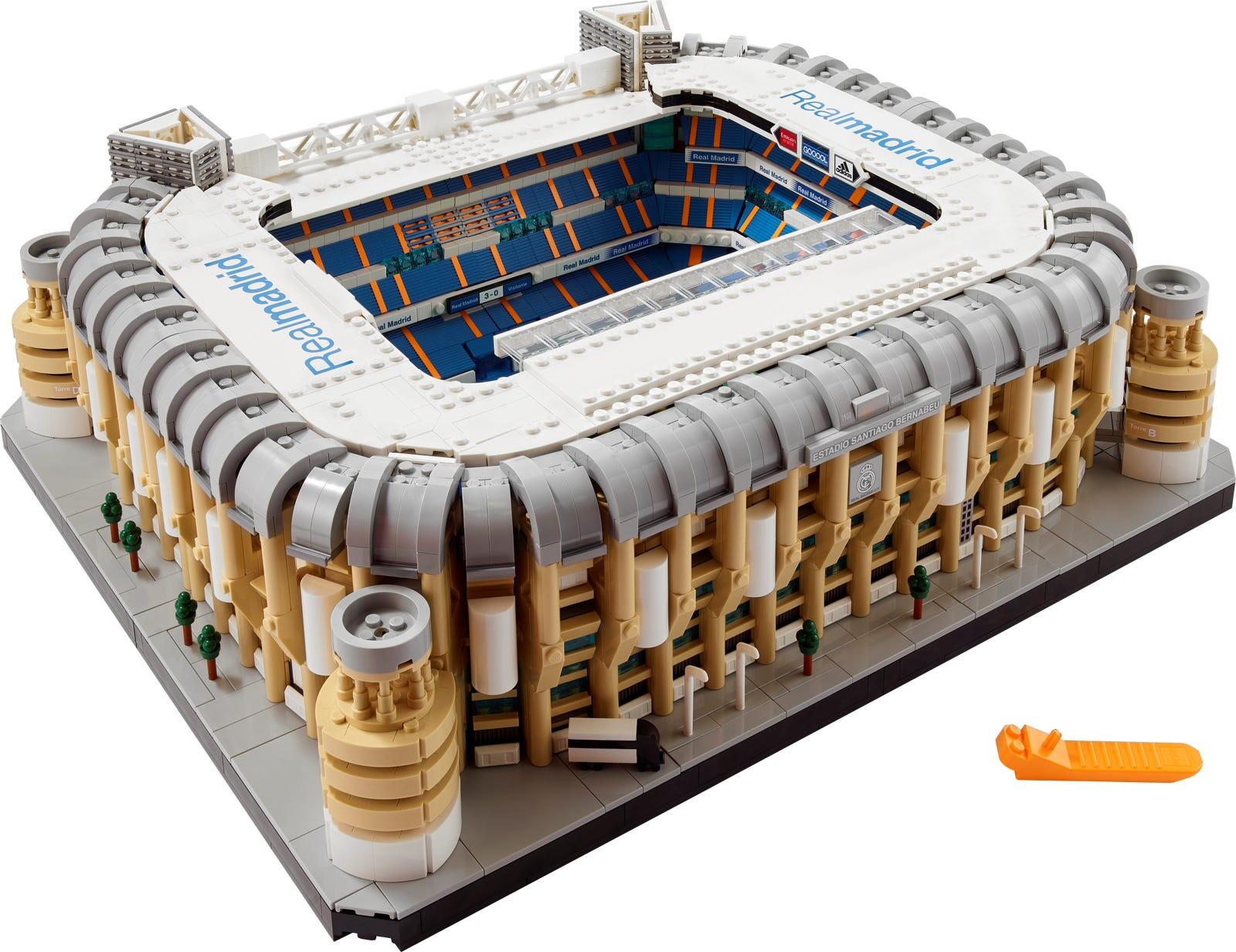 LEGO® 10299 Real Madrid - Santiago Bernabéu Stadion set